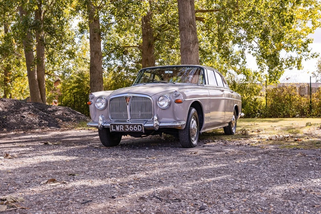 1966 Rover - Image 9 of 30