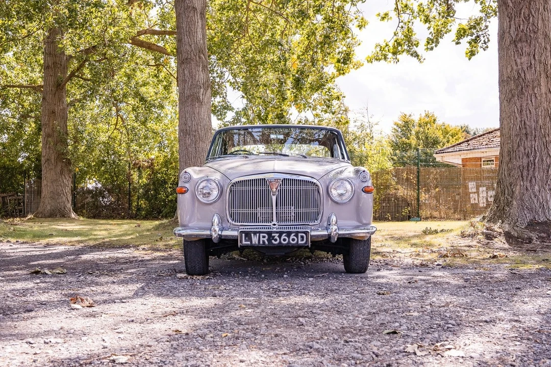 1966 Rover - Image 10 of 30