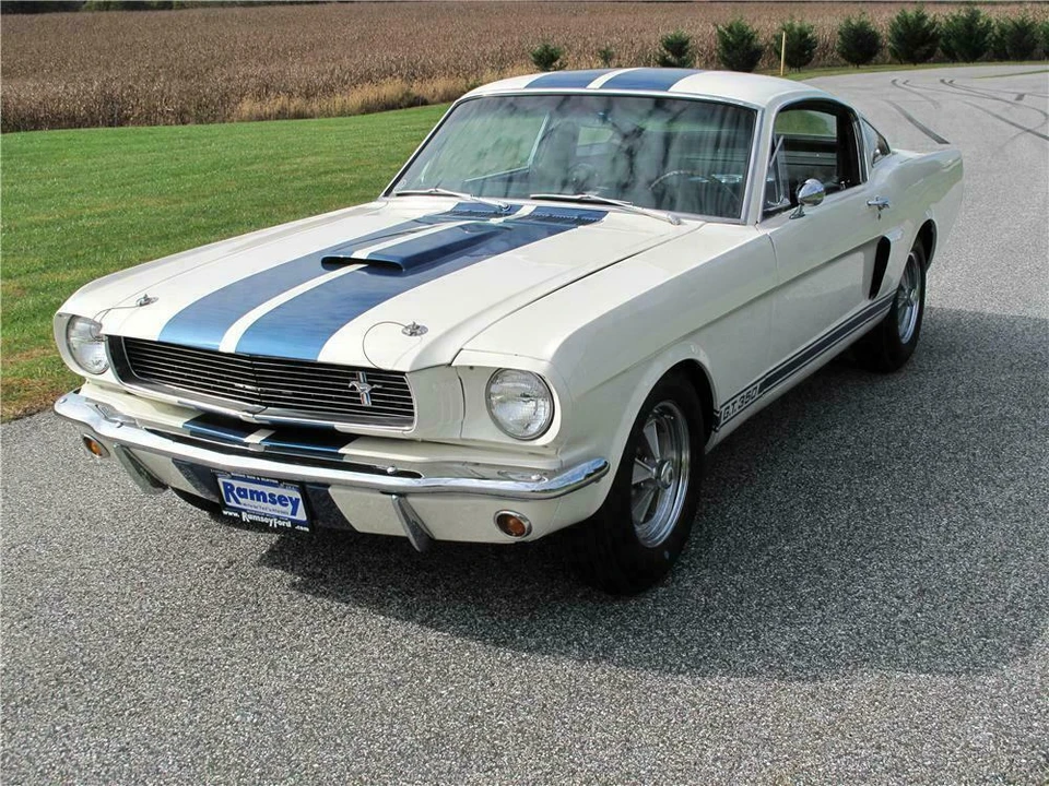 1966 Shelby GT350 - Image 2 of 5