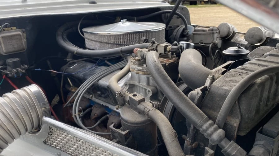 1966 Cord 810 & 812 - Image 12 of 18
