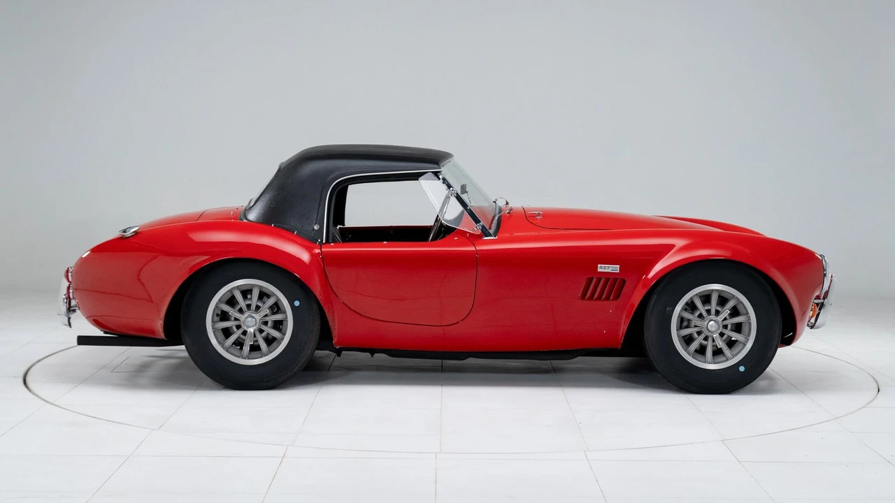 1966 Shelby Cobra 427 - Image 17 of 31