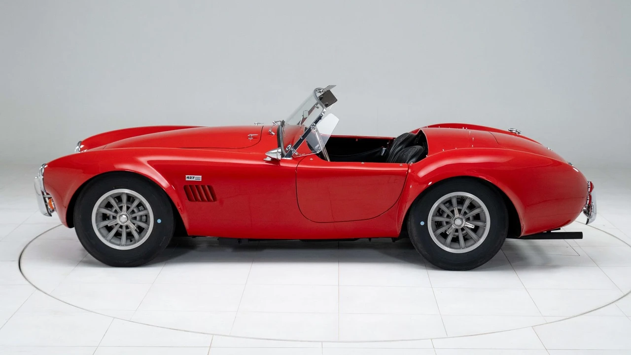 1966 Shelby Cobra 427 - Image 13 of 31