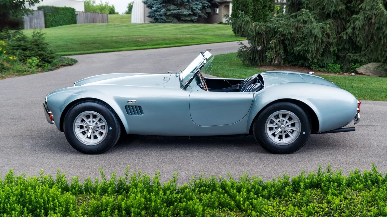 1966 Shelby Cobra 427 - Image 26 of 31