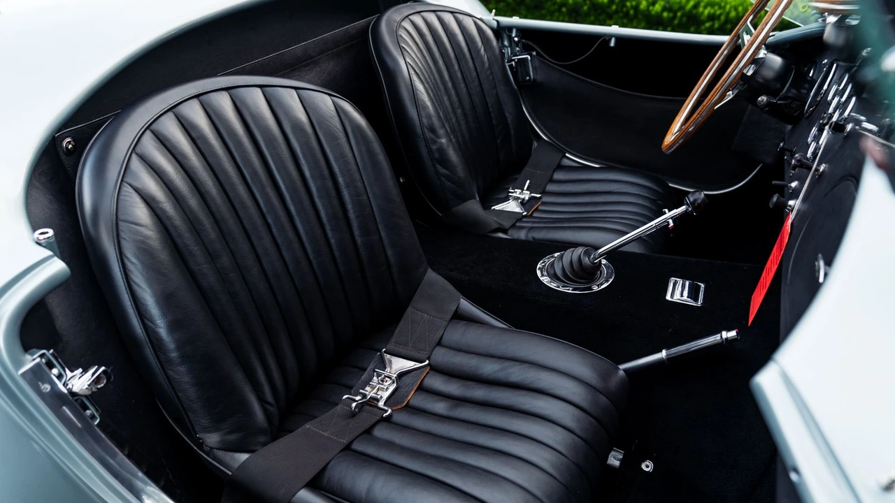 1966 Shelby Cobra 427 - Image 10 of 31