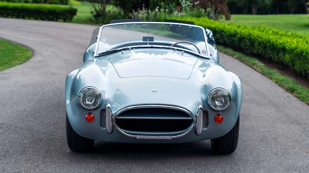 1966 Shelby Cobra 427 - Image 2 of 31