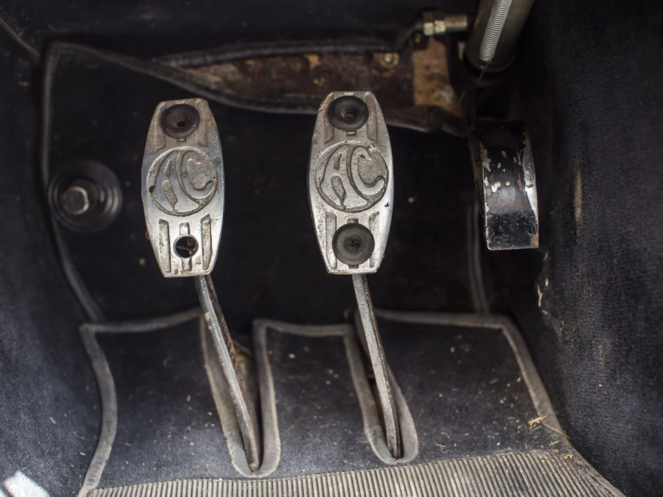 1966 Shelby Cobra 427 - Image 2 of 31