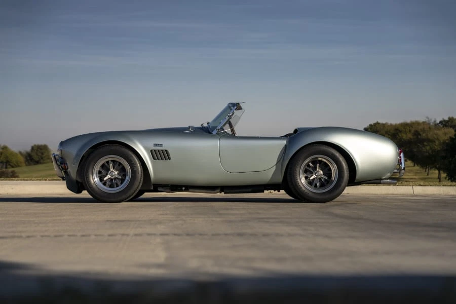 1966 Shelby Cobra 427 - Image 29 of 31