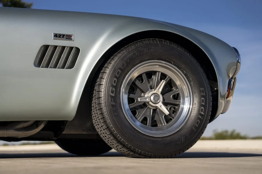 1966 Shelby Cobra 427 - Image 17 of 31