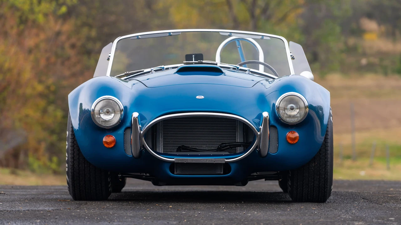 1966 Shelby Cobra 427 - Image 14 of 31