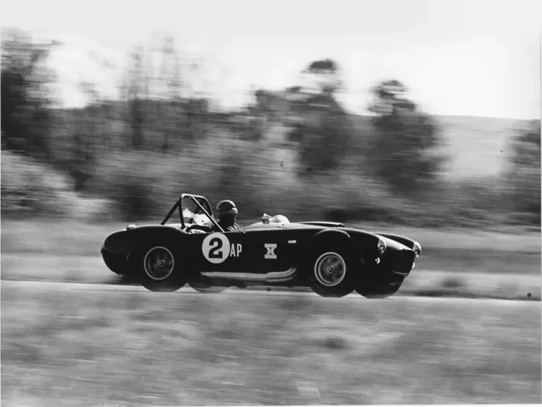 1966 Shelby Cobra 427 - Image 3 of 3