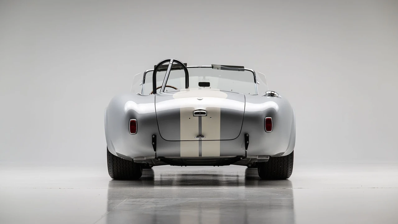1966 Shelby Cobra 427 - Image 17 of 31