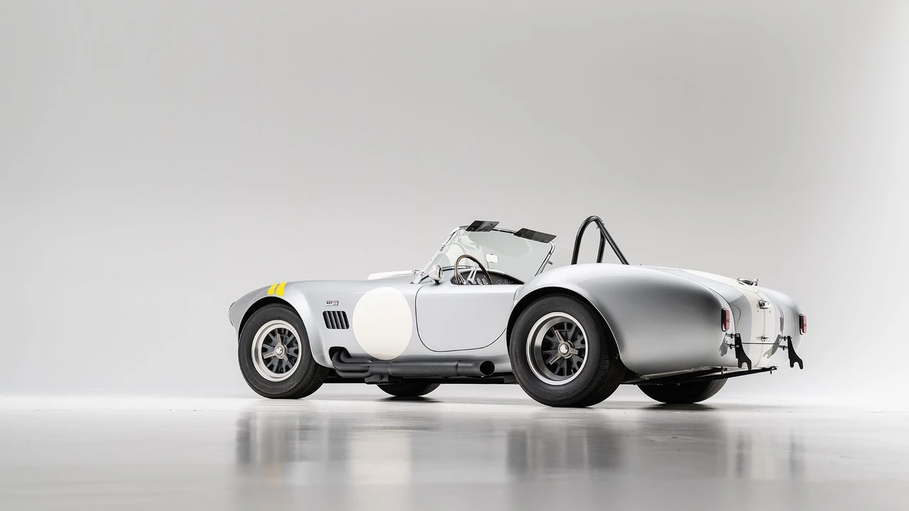 1966 Shelby Cobra 427 - Image 11 of 31