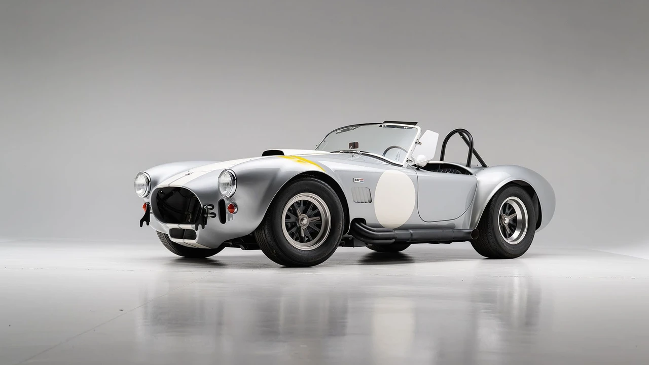 1966 Shelby Cobra 427 - Image 3 of 31