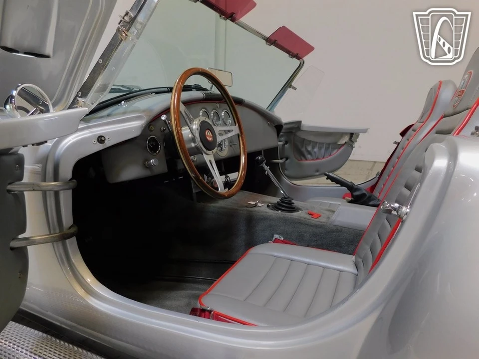 1966 Shelby Cobra 427 - Image 8 of 12