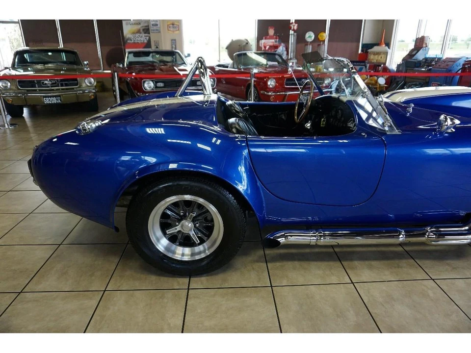 1966 Shelby Cobra 427 - Image 15 of 31