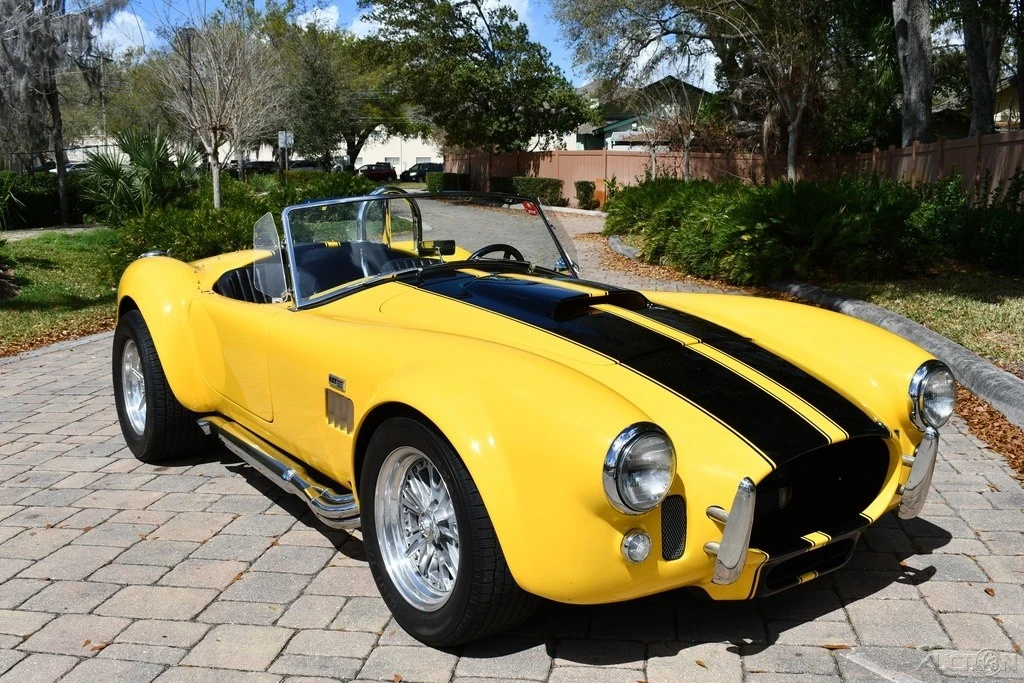 1966 Shelby Cobra 427 - Image 2 of 21