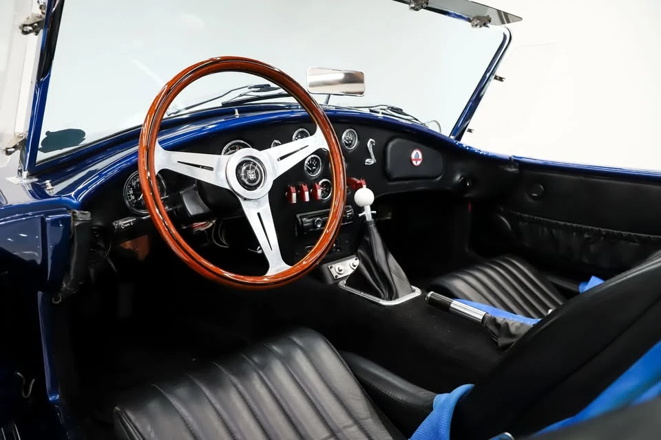 1966 Shelby Cobra 427 - Image 2 of 20