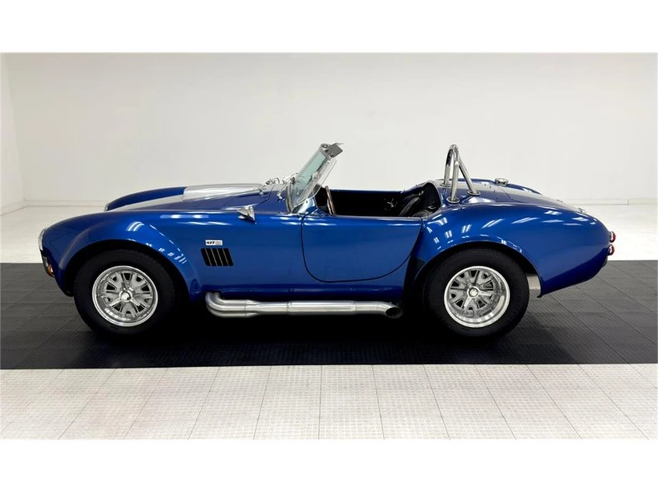 1966 Shelby Cobra 427 - Image 2 of 31