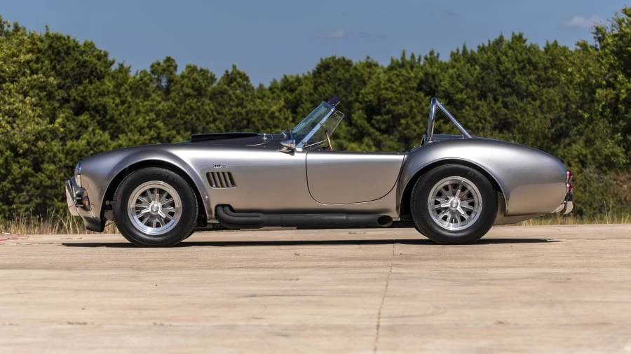 1966 Shelby Cobra Replica - Image 2 of 12