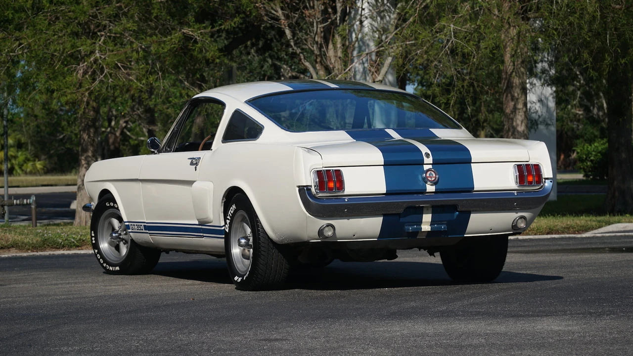 1966 Shelby GT350 - Image 3 of 17