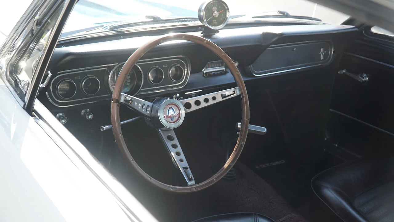 1966 Shelby GT350 - Image 4 of 17