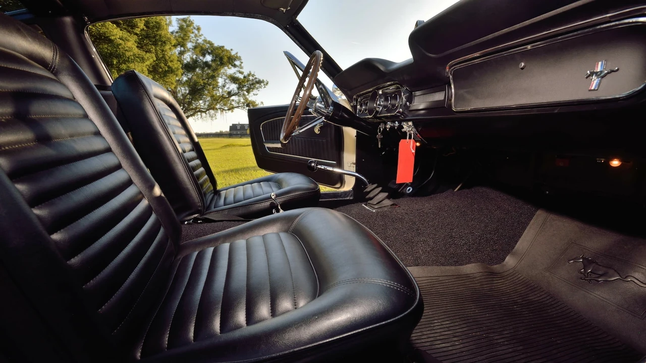 1966 Shelby GT350 - Image 5 of 31