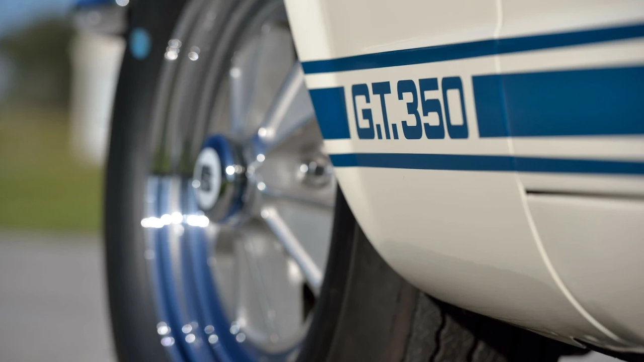 1966 Shelby GT350 - Image 11 of 31