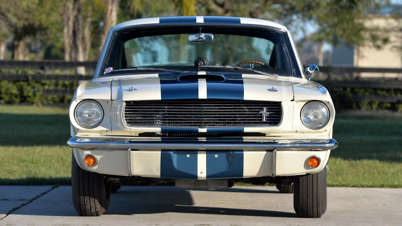 1966 Shelby GT350 - Image 14 of 31