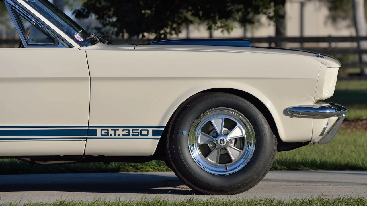 1966 Shelby GT350 - Image 19 of 31