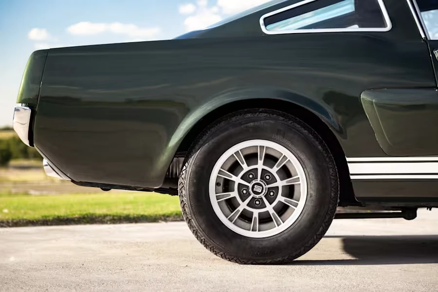 1966 Shelby GT350 - Image 25 of 31