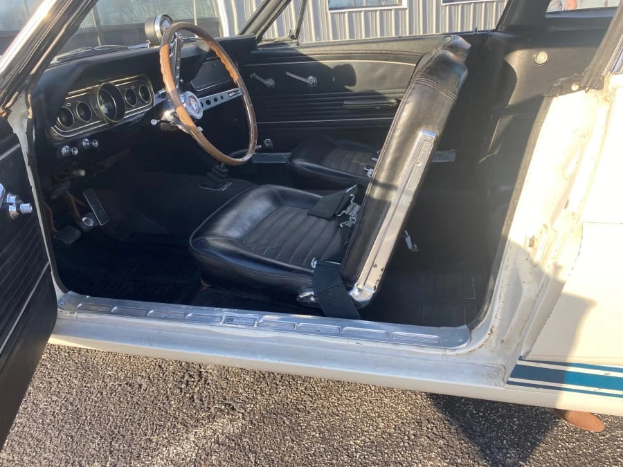 1966 Shelby GT350 - Image 5 of 31