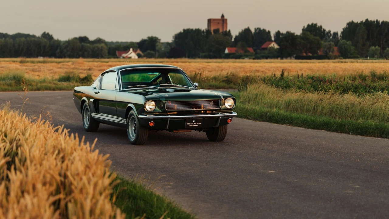 1966 Shelby GT350 - Image 22 of 31
