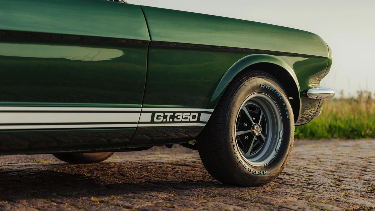1966 Shelby GT350 - Image 10 of 31
