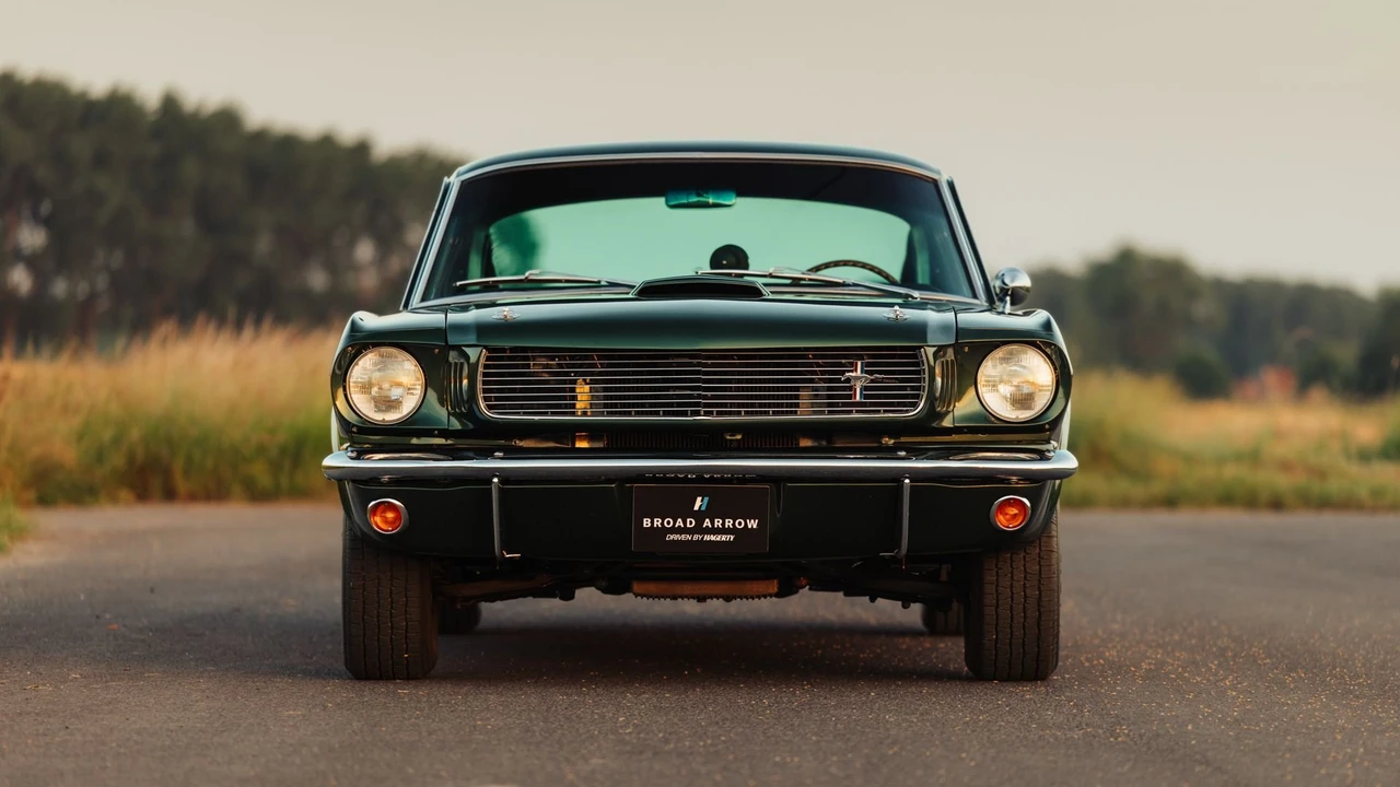 1966 Shelby GT350 - Image 2 of 31