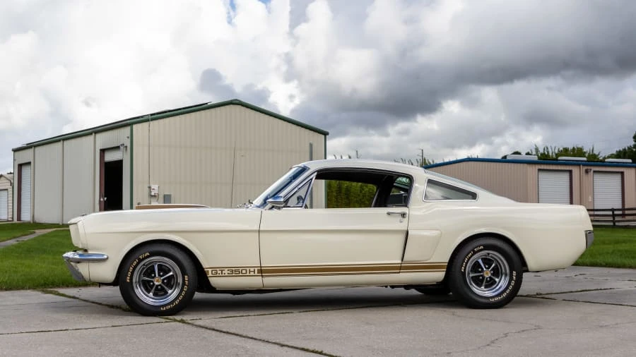 1966 Shelby GT350 - Image 2 of 31