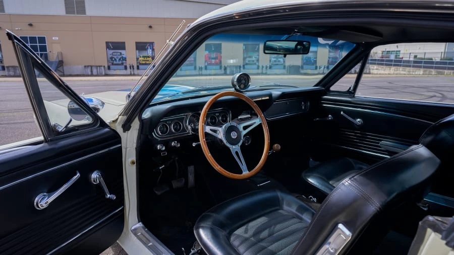 1966 Shelby GT350 - Image 4 of 31