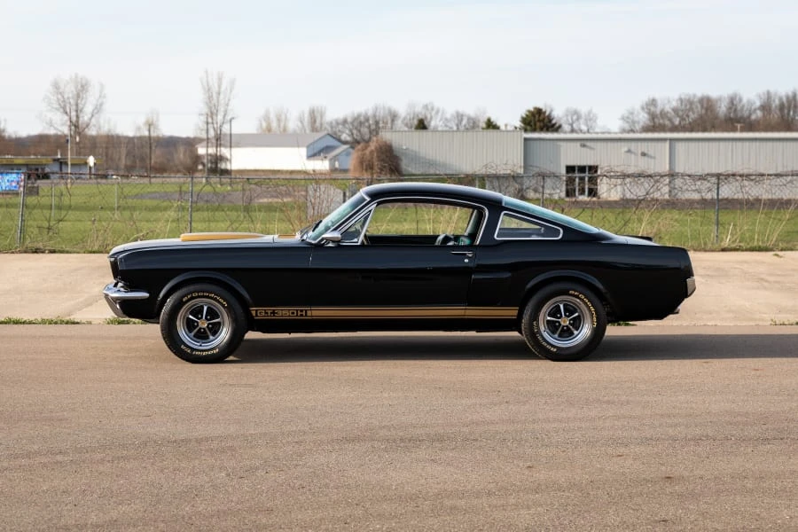 1966 Shelby GT350 - Image 2 of 31