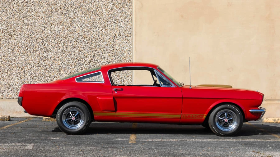 1966 Shelby GT350 - Image 8 of 25