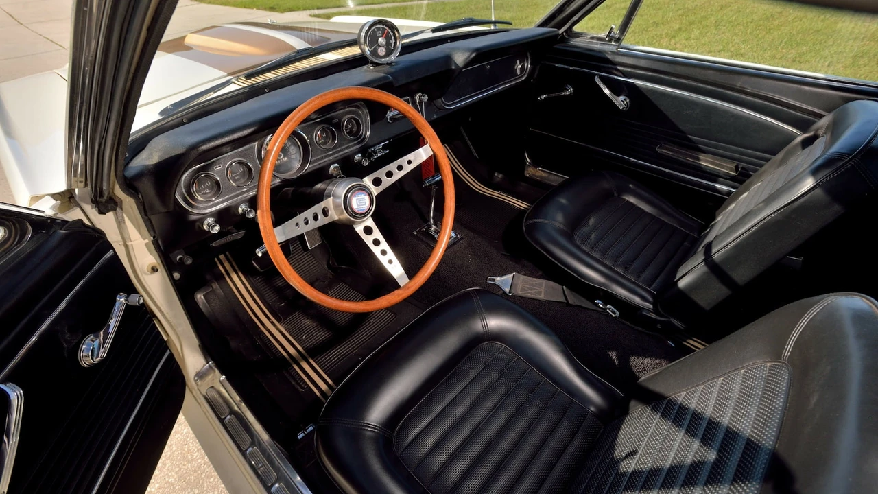 1966 Shelby GT350 - Image 4 of 31