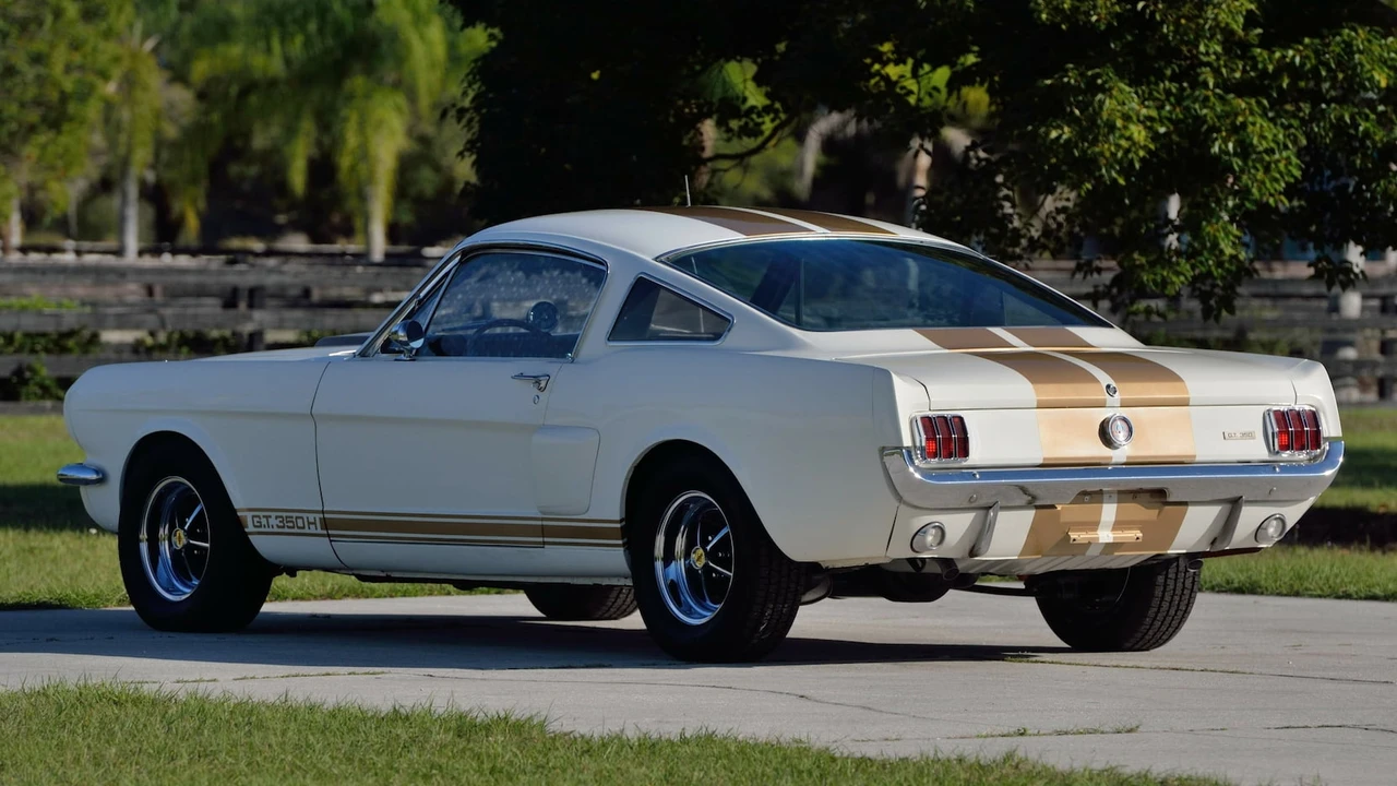 1966 Shelby GT350 - Image 13 of 31