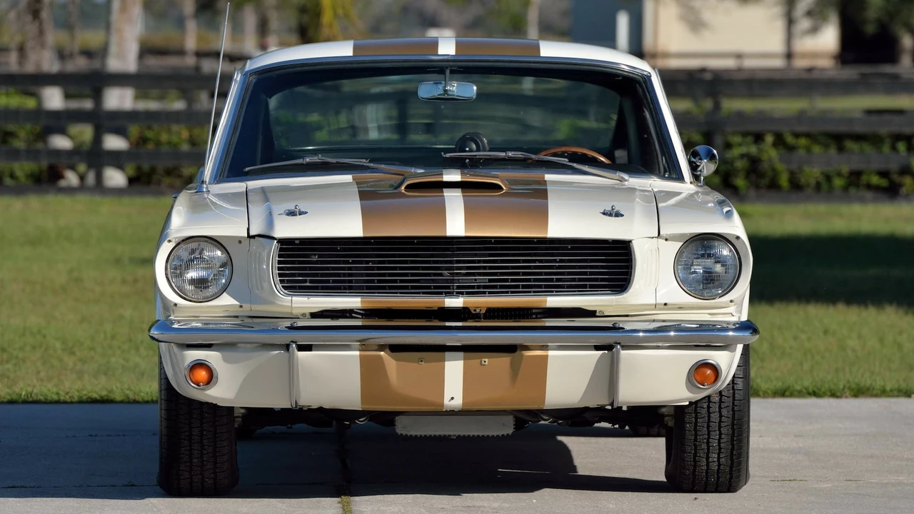 1966 Shelby GT350 - Image 14 of 31