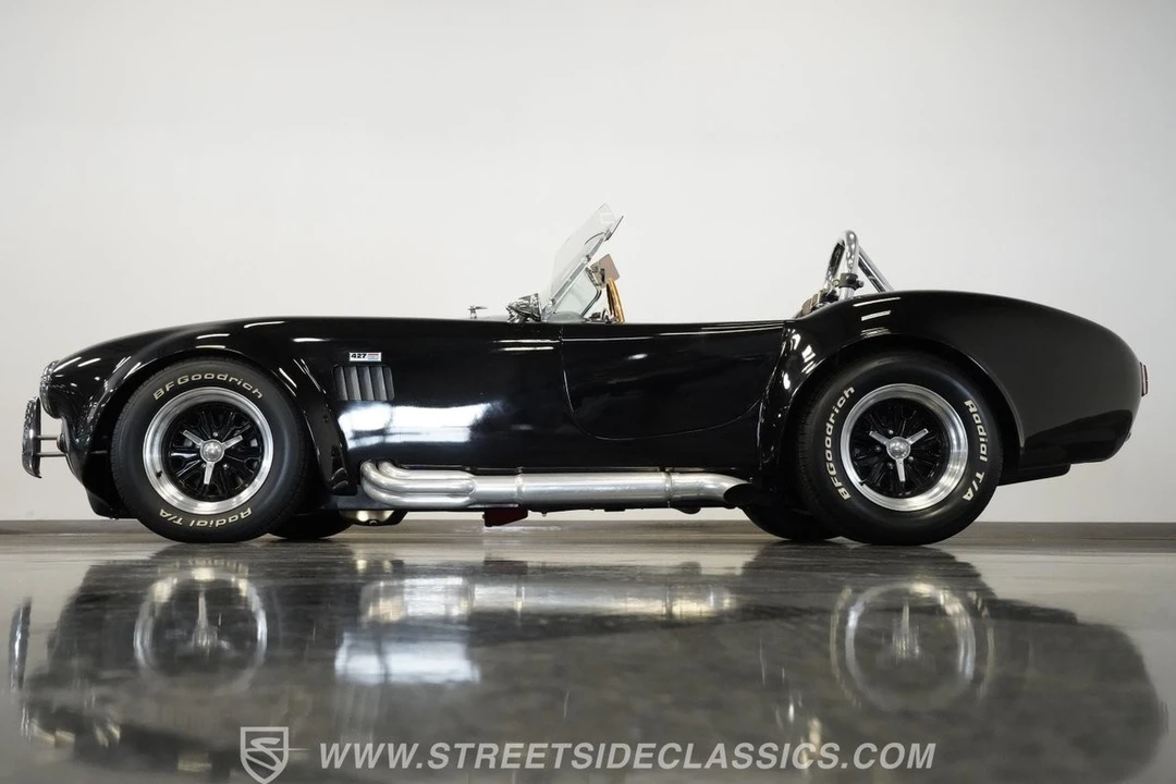 1966 Shelby Cobra 427 - Image 9 of 12