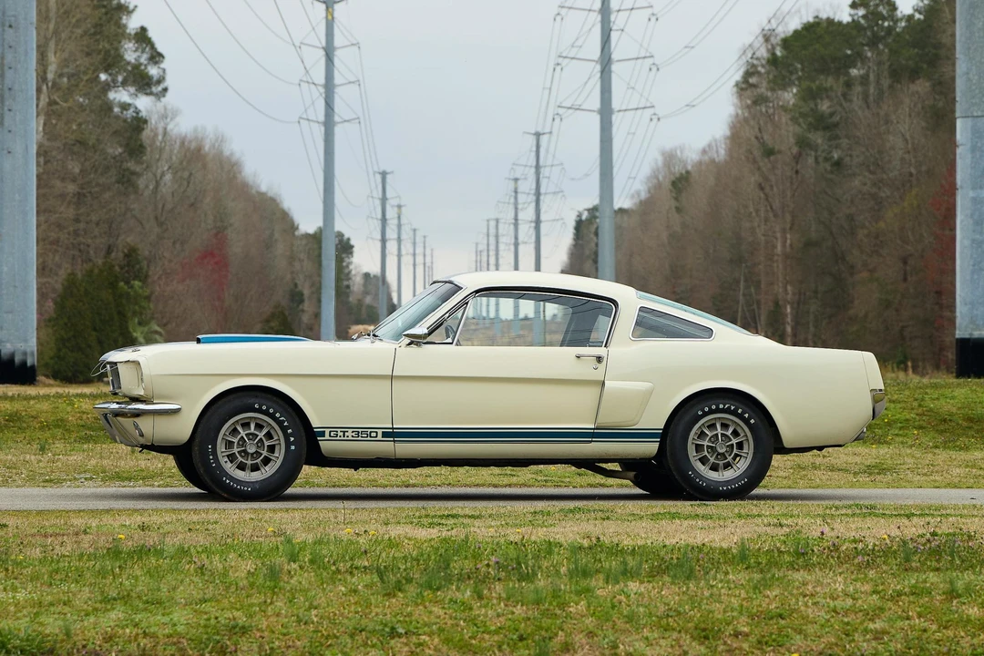 1966 Shelby GT350 - Image 4 of 31