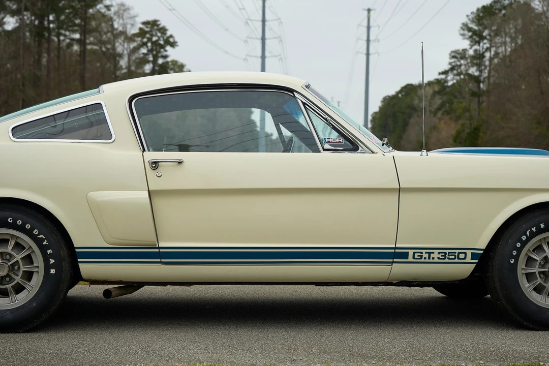 1966 Shelby GT350 - Image 25 of 31