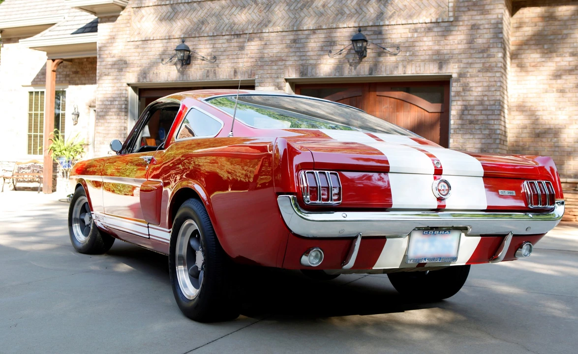 1966 Shelby GT350 - Image 10 of 31