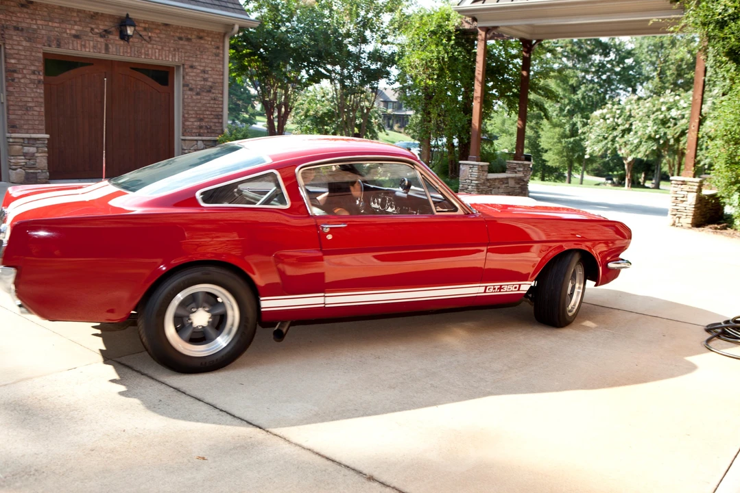 1966 Shelby GT350 - Image 15 of 31