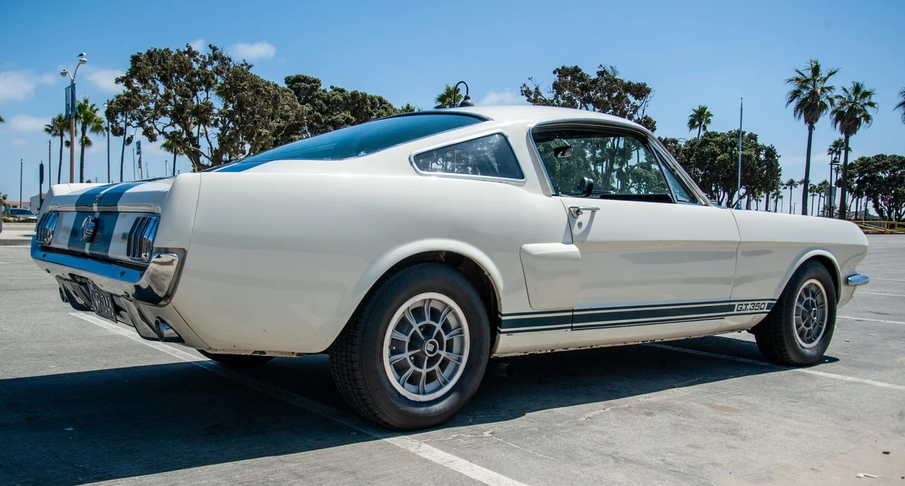 1966 Shelby GT350 - Image 26 of 31