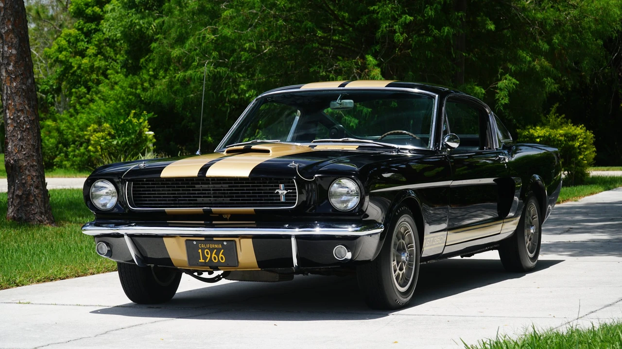 1966 Shelby GT350 - Image 3 of 31