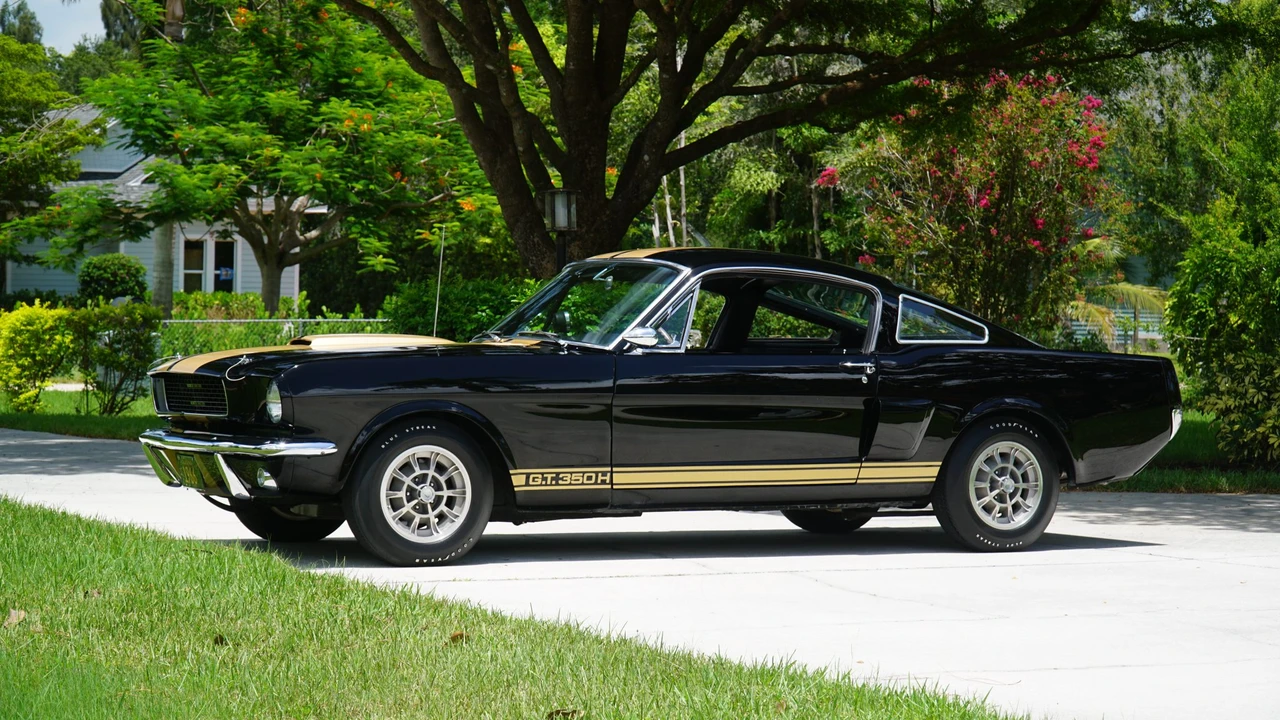 1966 Shelby GT350 - Image 8 of 31