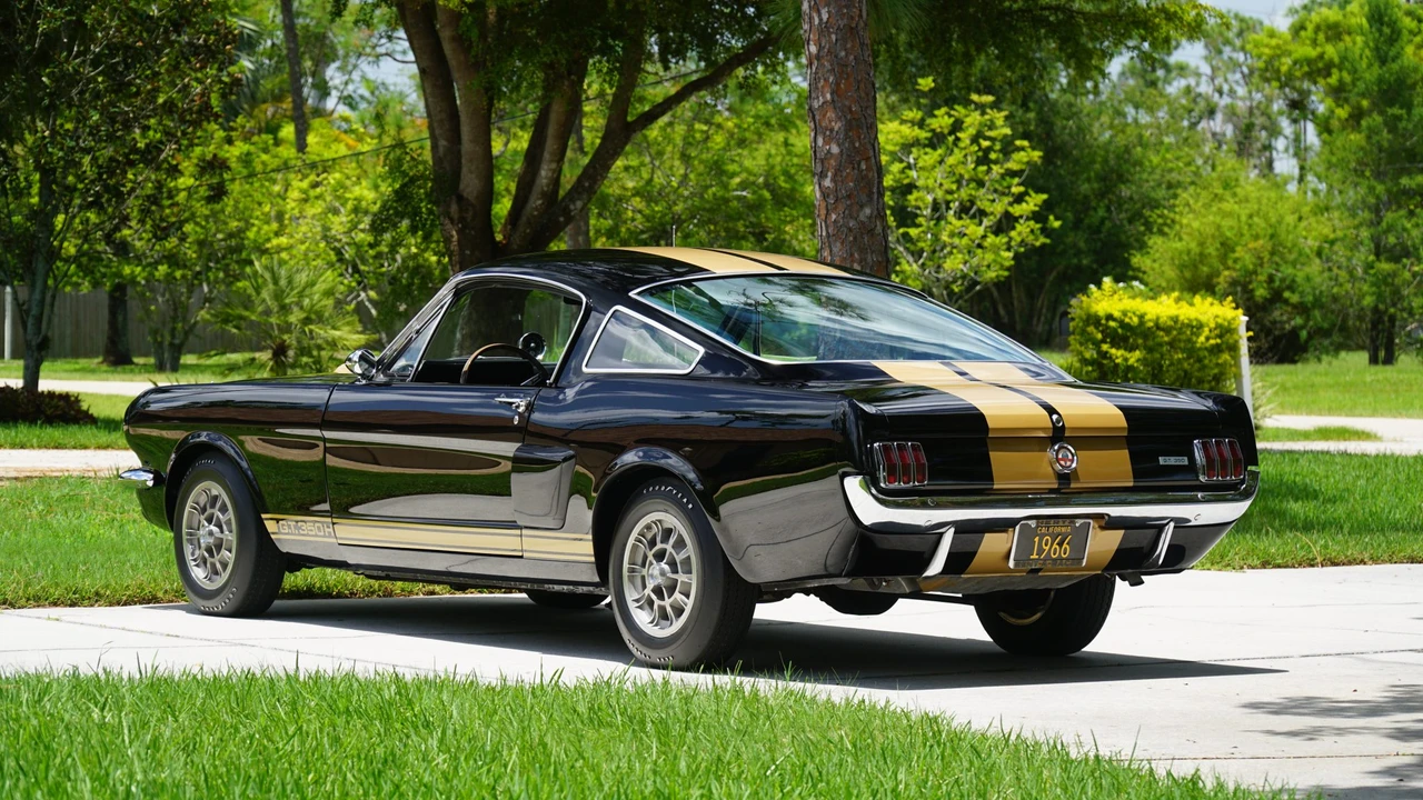 1966 Shelby GT350 - Image 14 of 31